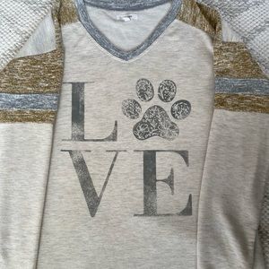 Maurice’s Long Sleeve, Love, Paw top.
